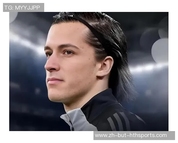 留住未来！罗马诺：多家豪门想高薪挖15岁道曼，但球员很快乐留队